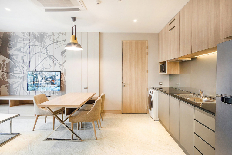 Dining Room 9