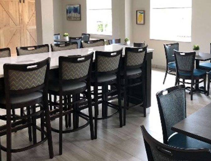 Food & Drinks 5, Quality Inn & Suites Roanoke - Fort Worth North, Denton