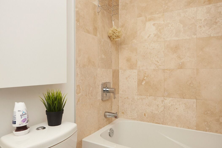 Bathroom 4, York Street Condos Tower 2, Toronto