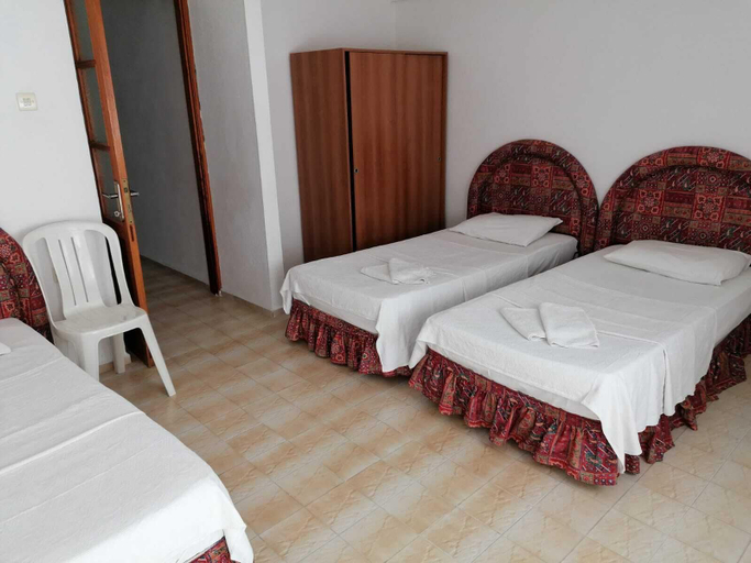 Bedroom 3, Vural Apart Hotel, Çeşme