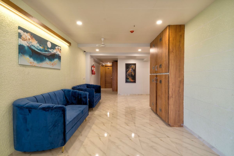 Others 5, Hotel Royal 24, Ahmadabad