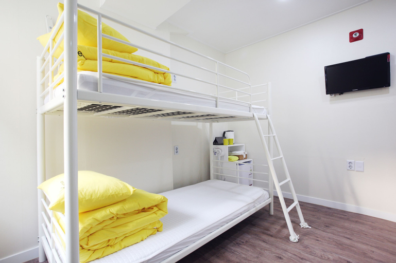 Bedroom 5