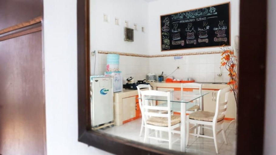 Dining Room 3