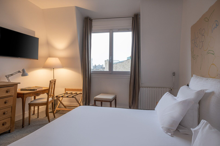 Bedroom 2, Hôtel Arvor Saint Georges, Paris