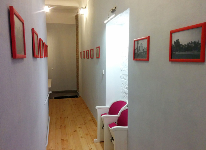 Others 5, Warsaw Concierge Wilcza Gallery, Warsaw