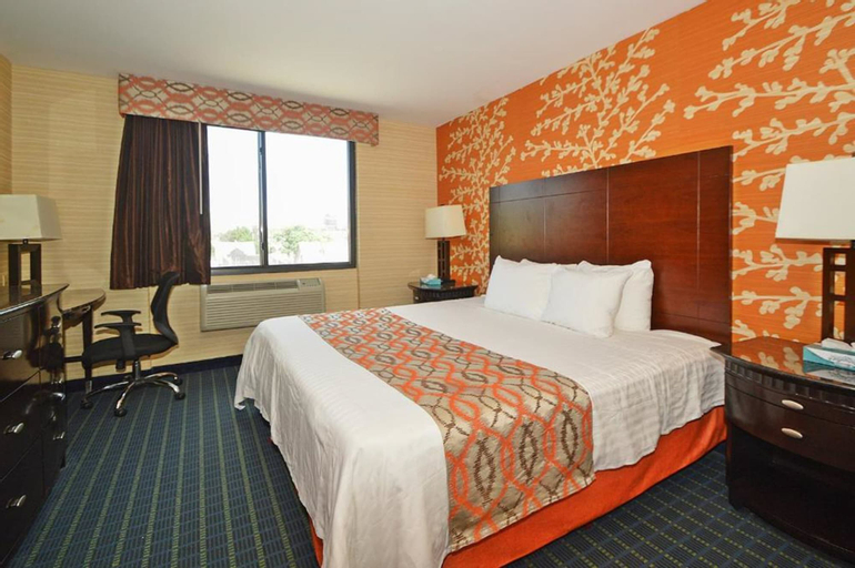 Bedroom 13