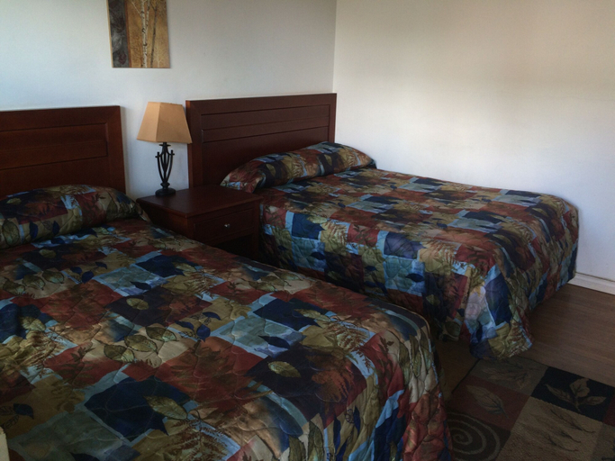 Bedroom 3, Esterhazy Motor Hotel, Division No. 5