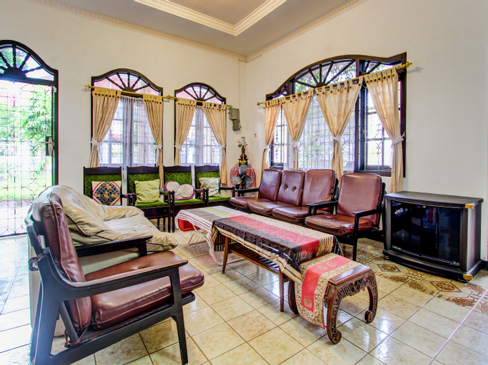 Public Area 4, SPOT ON 92623 Mw 46 Guesthouse, Yogyakarta