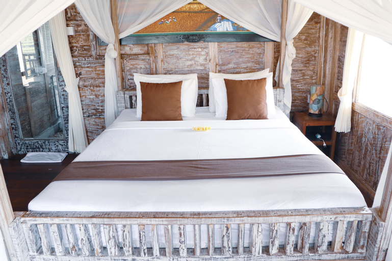 Bedroom 21