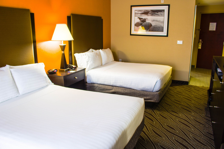 Bedroom 3, Holiday Inn Express & Suites HAVELOCK NW-NEW BERN by IHG, Craven
