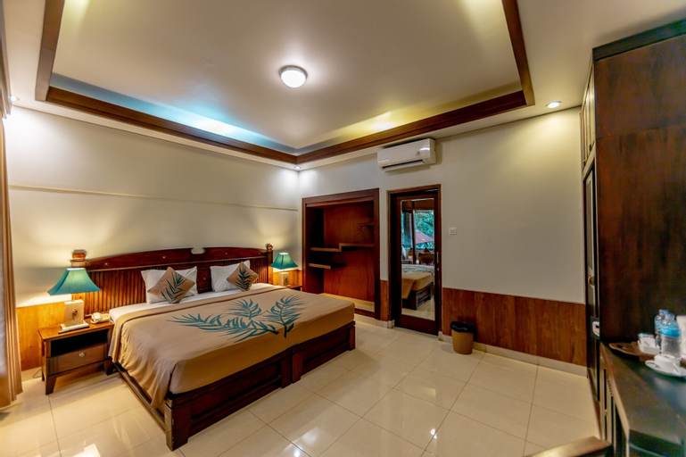 Bedroom 13
