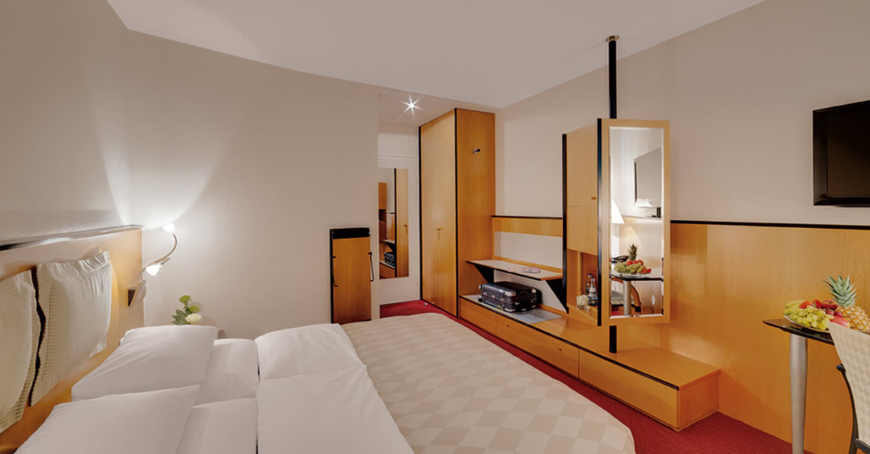 Bedroom 4, Hotel am Rathaus, Augsburg