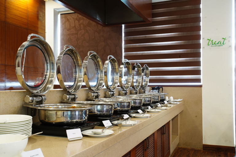 Food & Drinks 5, Zip By Spree Hotels Delhi Greater Kailash, Delhi
