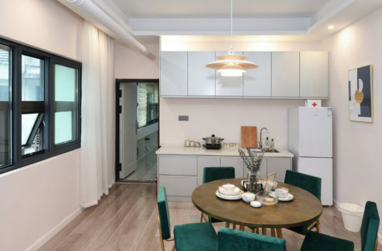 Others 4, Old Beach Hongkong Style Apartment, Ningbo
