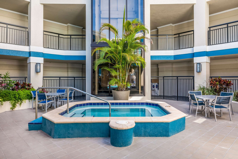 Sport & Beauty 2, Sonesta ES Suites Orlando - International Drive, Orange