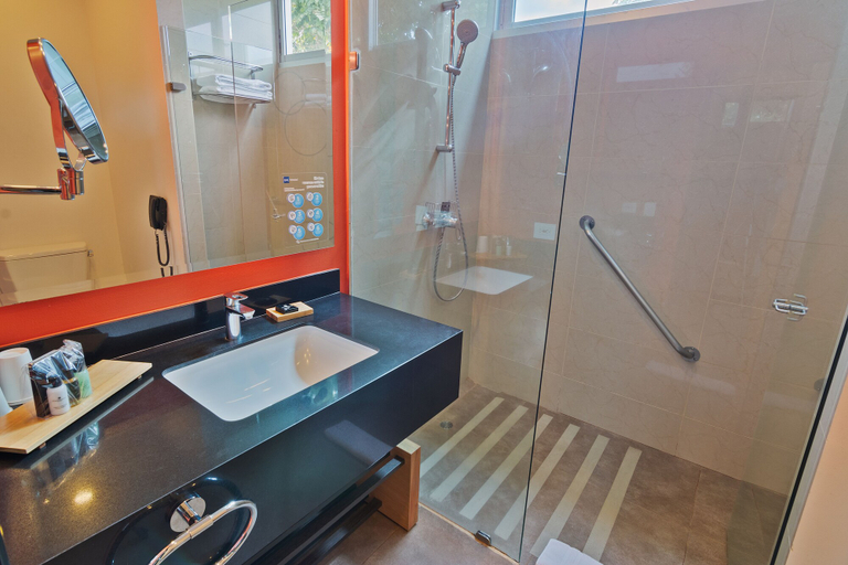 Bathroom 5, Hotel Sonesta Pereira, Pereira