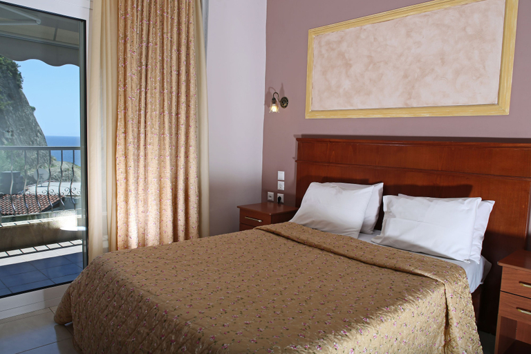 Bedroom 4, Alexandrina, Central Macedonia