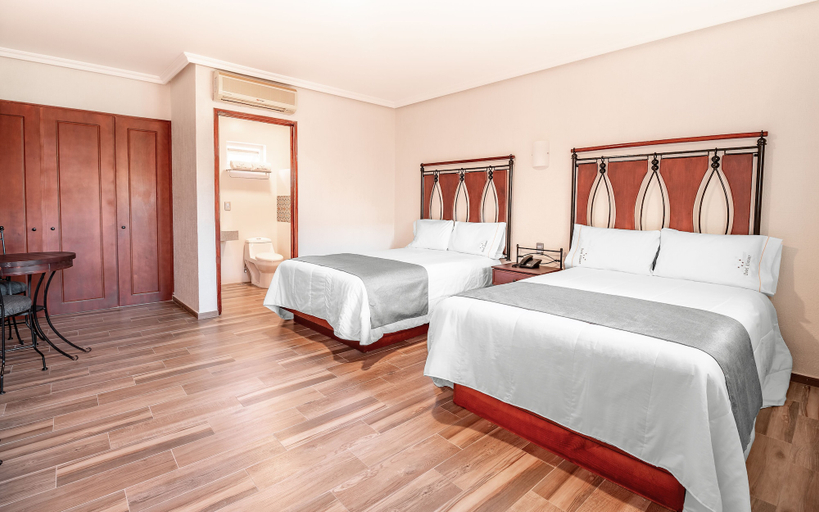 Bedroom 5, Hotel Alcazar, Guadalajara