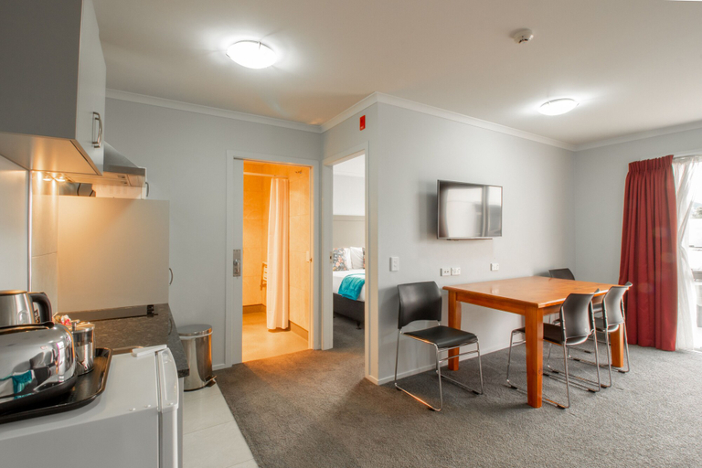 Others 4, BKs Premier Motel Esplanade, Hutt city