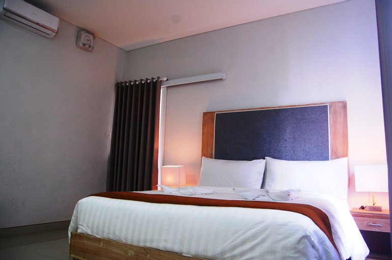 Bedroom 25