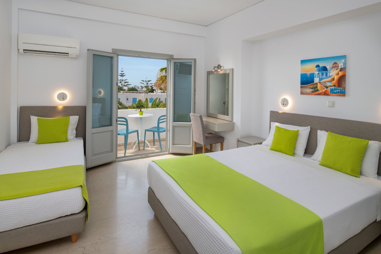 Bedroom 4, Hotel Makarios, South Aegean