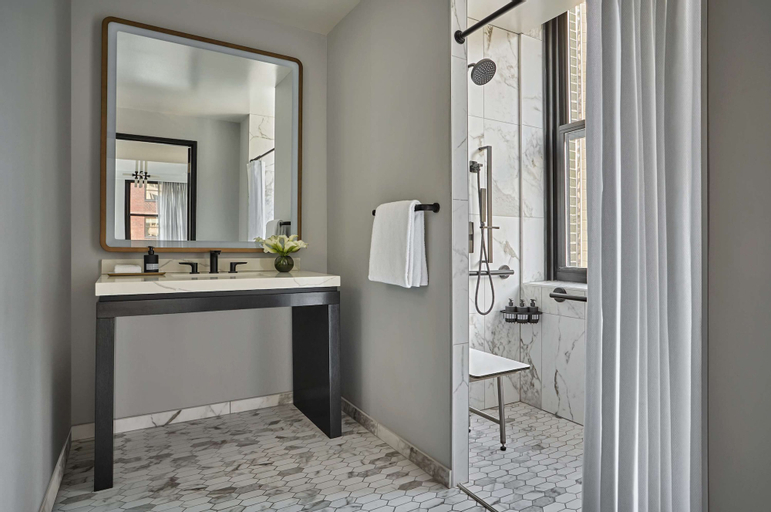 Bathroom 4