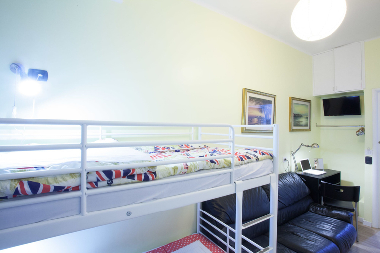Bedroom 5, Eva Holiday, Rome
