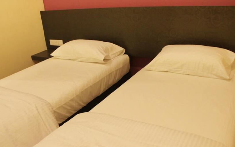 Bedroom 21