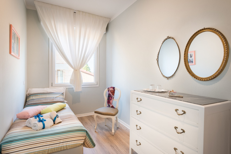 Bedroom, B & B La Cornice - Gina Room With Bathroom and Private Terrace, Siena