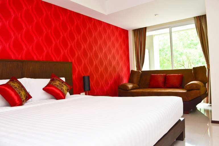 Bedroom 12