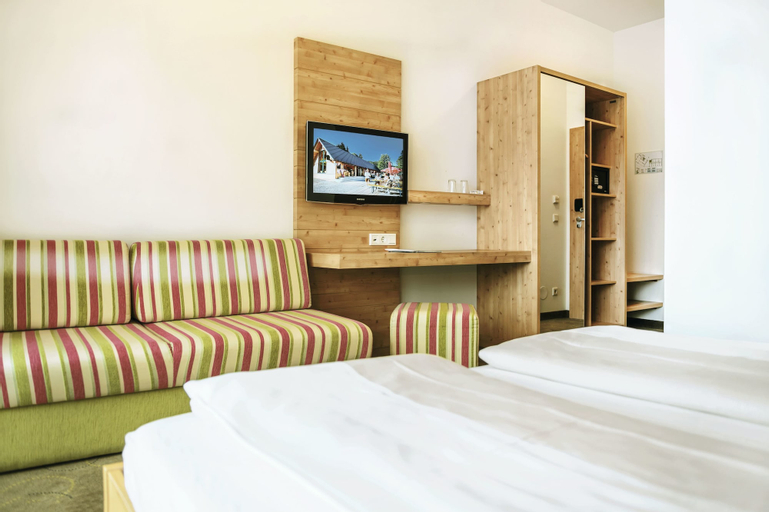 Bedroom 5