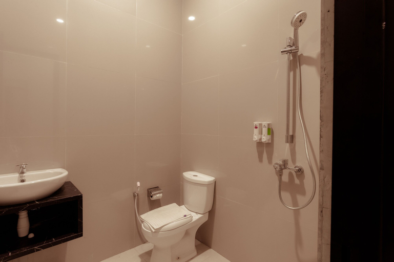 Bathroom 6