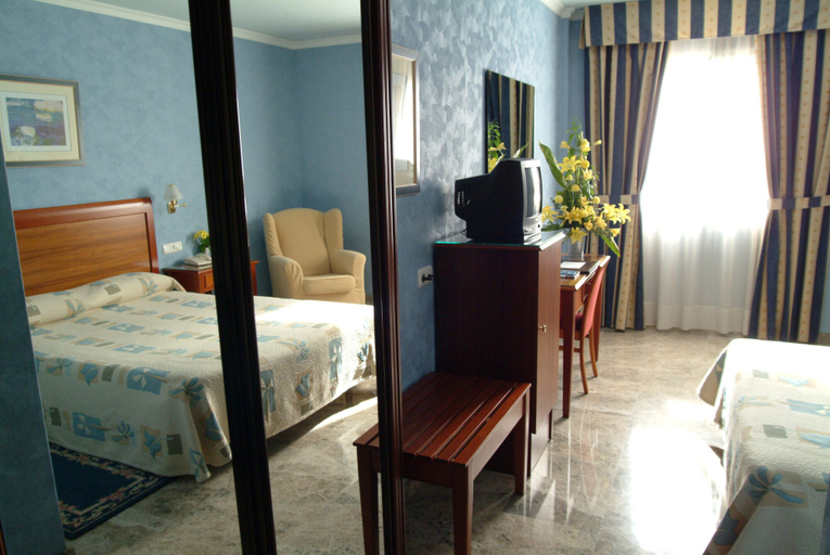 Bedroom 3, Hotel Bartos, Valencia
