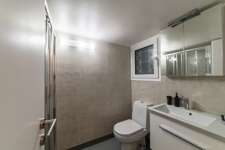 Bathroom 5, Modern Design Apartment Near Acropolis, Attica