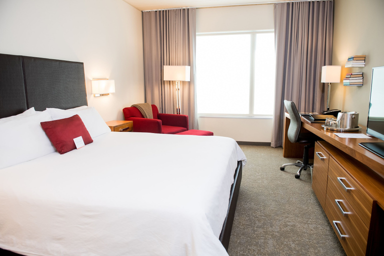 Bedroom 3, I Hotel And Illinois Conference Center, Champaign