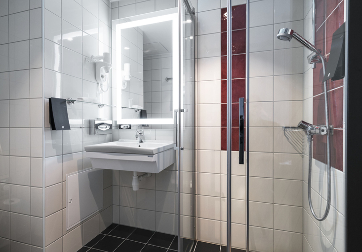 Bathroom 4, Thon Hotel Nordlys, Bodø