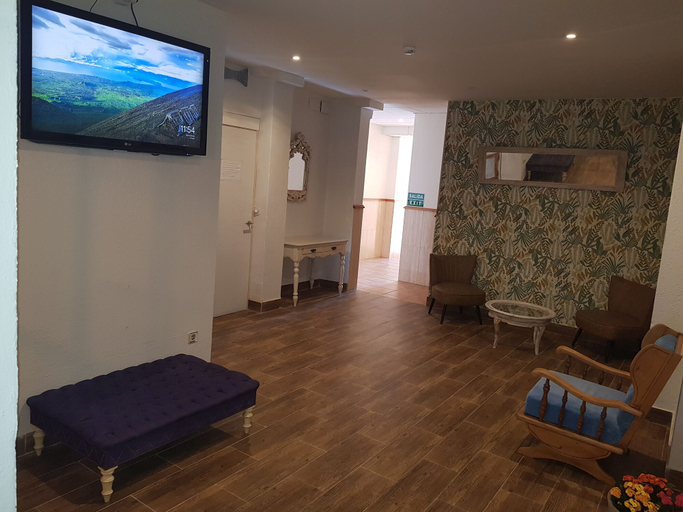 Others 5, Hostal Mozaik Lloret, Girona