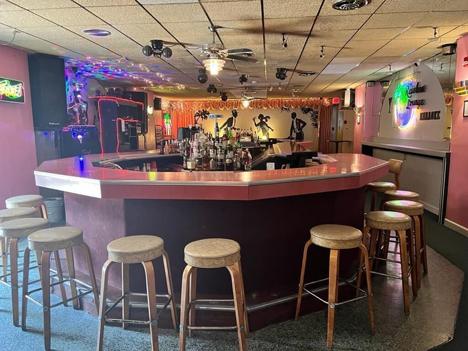 Food & Drinks 5, Canfield Hotel, Dubuque