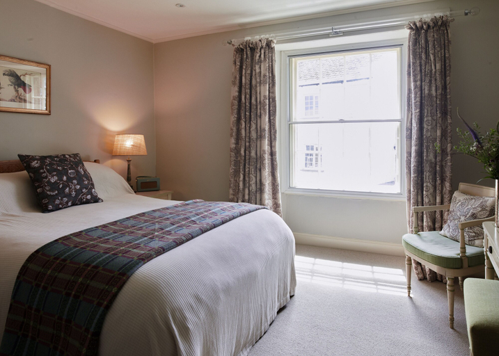 Bedroom 2, The Arundell, Devon