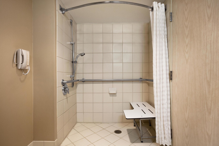 Bathroom 5, Embassy Suites by Hilton Las Vegas, Clark