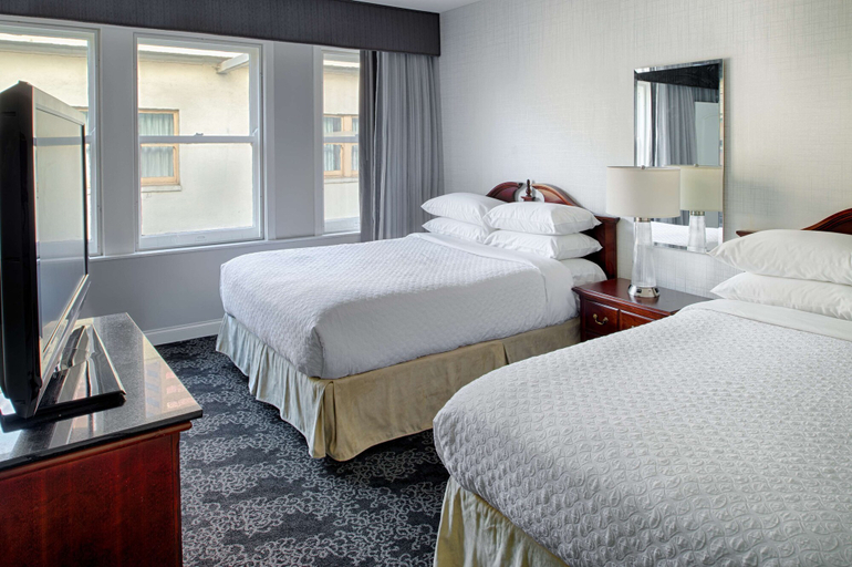 Bedroom 3, Embassy Suites by Hilton Portland Downtown, Multnomah
