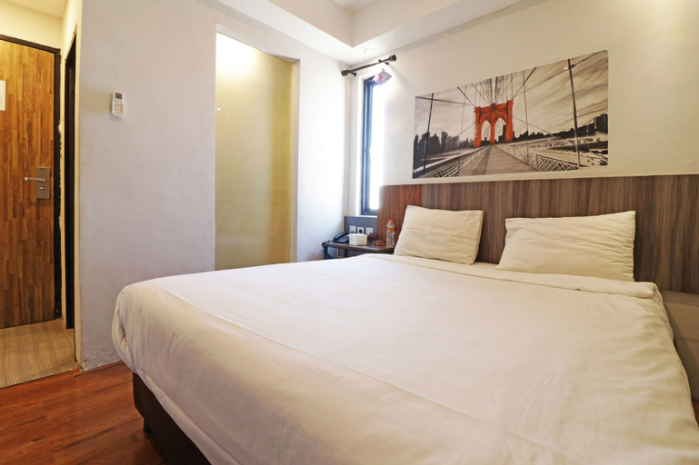Bedroom 21