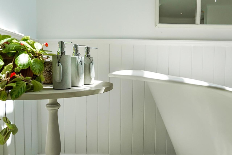 Bathroom 4, Villa Symphony White by BaliSuperHost, Gianyar