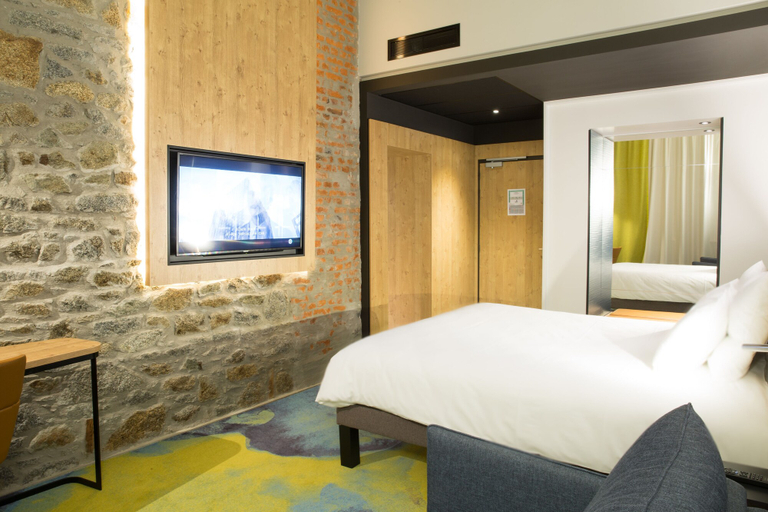 Bedroom 4, Novotel Saint-Brieuc Centre Gare, Côtes-d'Armor