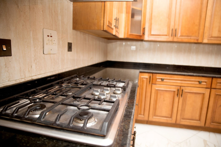 Others 5, Owensboro Apartmemt, Eti-Osa