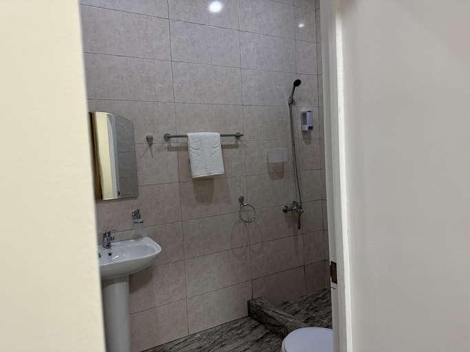 Bathroom 4, Hotel X