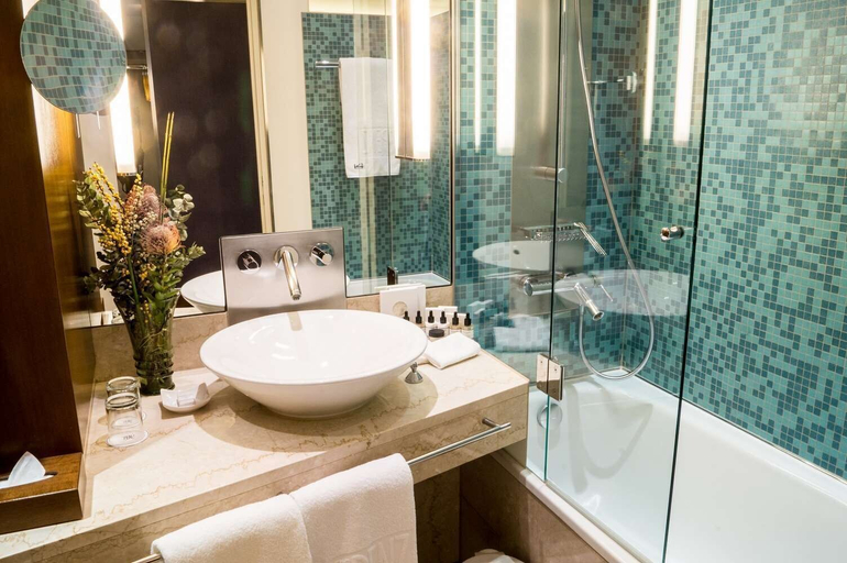 Bathroom 4, The Penz Hotel, Innsbruck