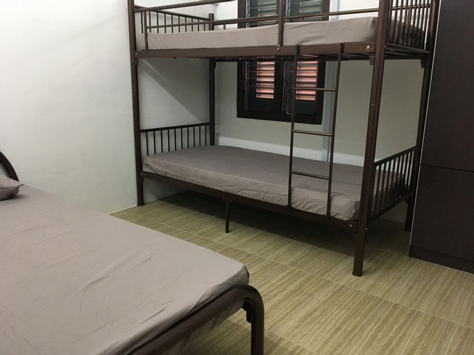 Bedroom 9