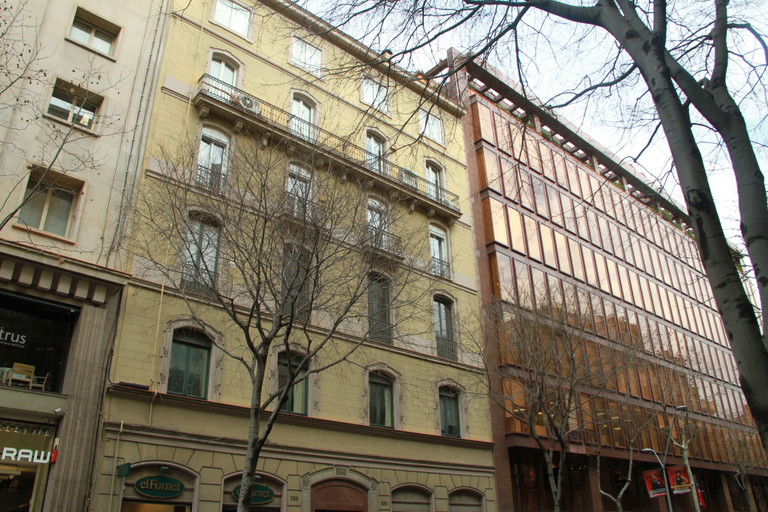 Exterior & Views 2, No Limit Hostel Central, Barcelona