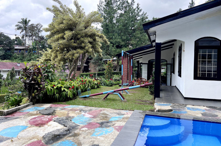 Others 3, Villa Volendam by Villa Gue Aja, Bogor